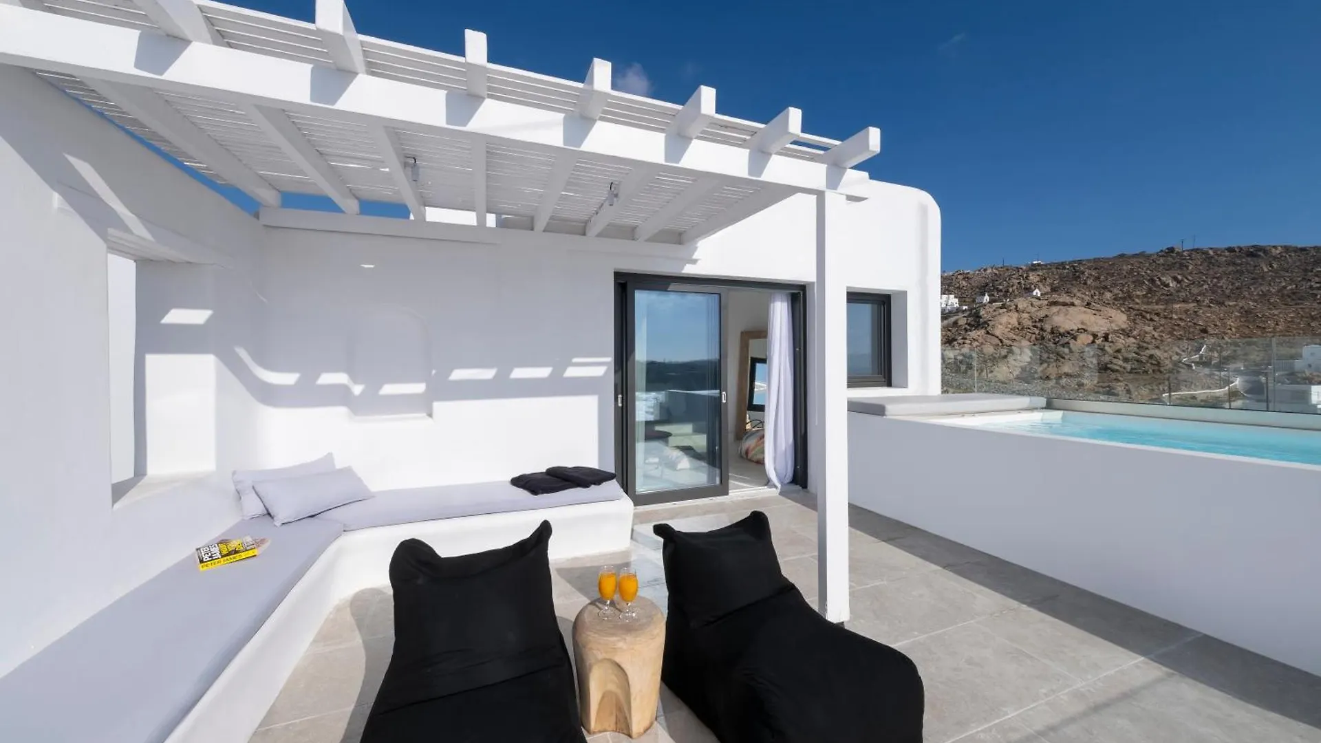 Deliades Hotel Ornos