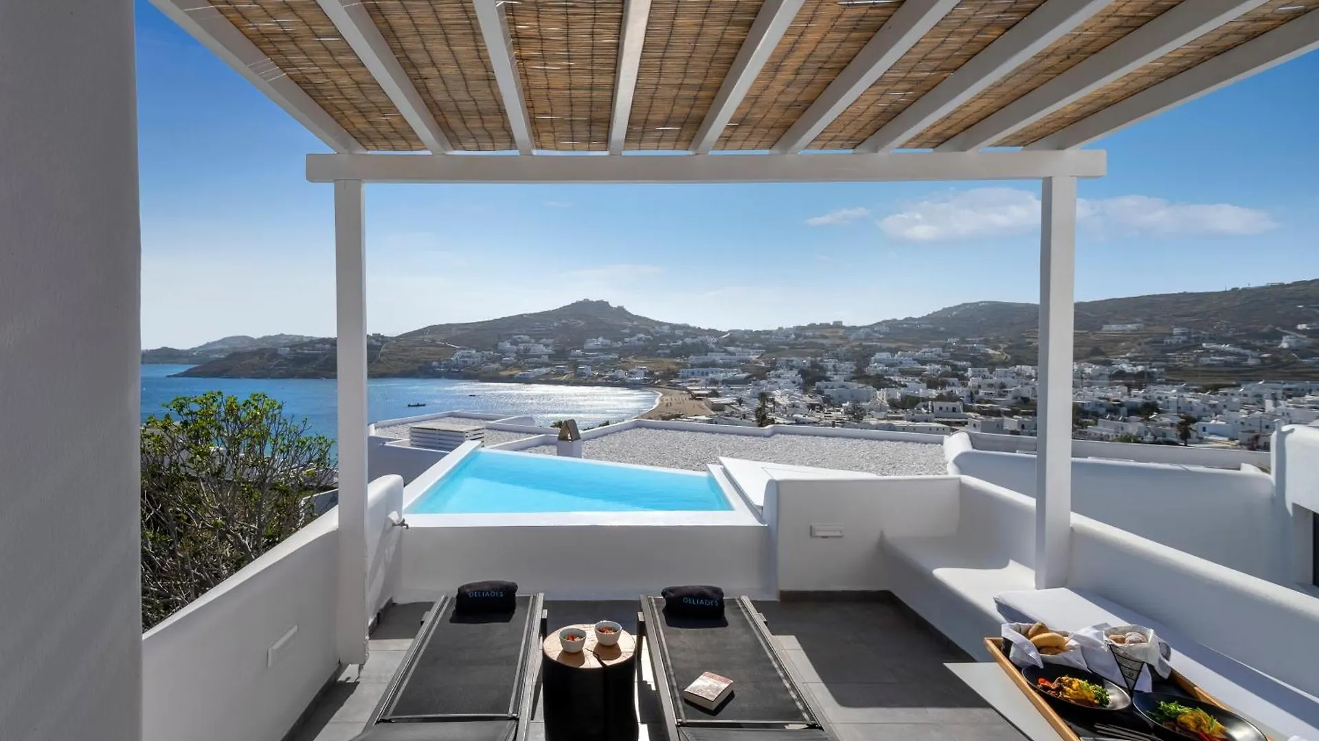 ****  Deliades Hotel Ornos  Grecia