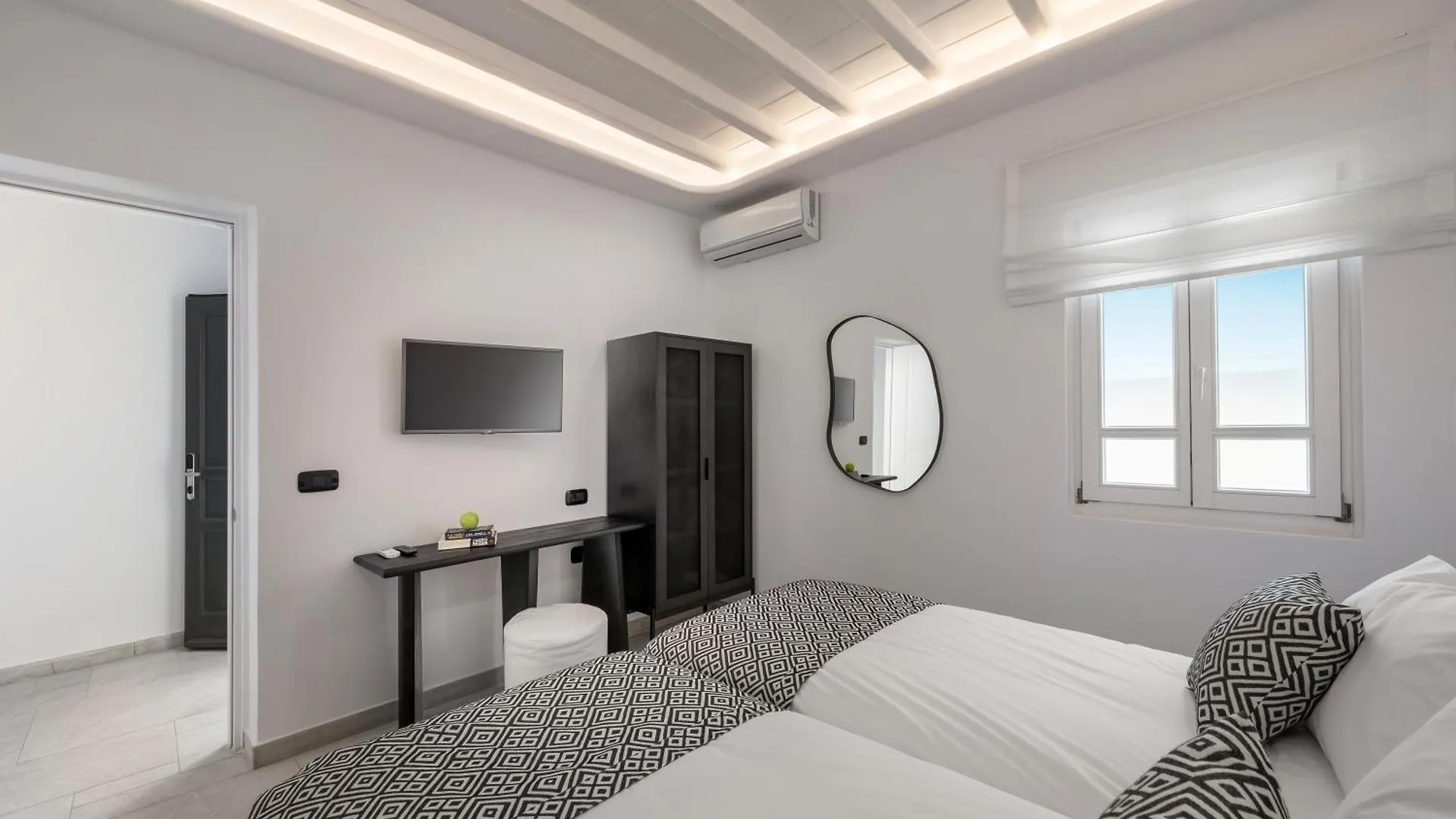 Deliades Hotel Ornos   Ornos (Mykonos)