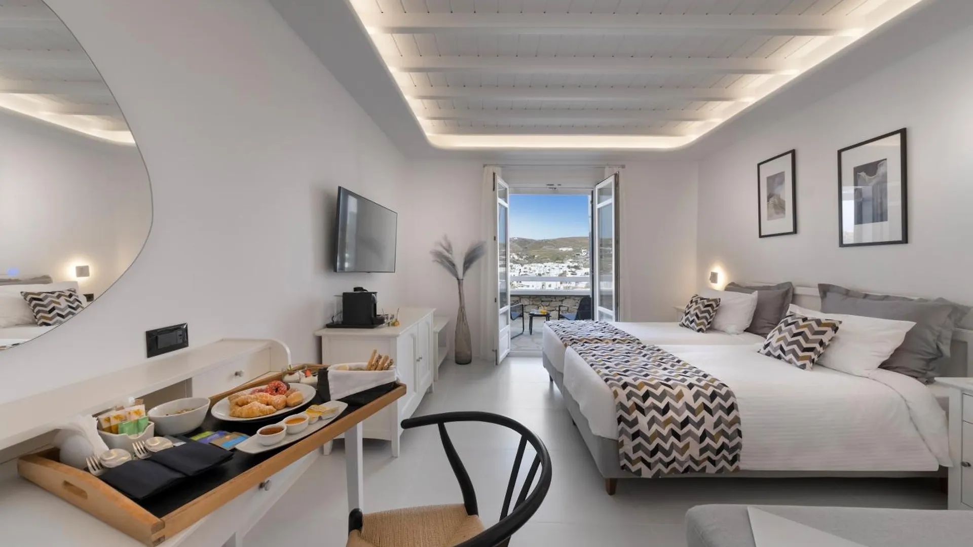 Deliades Hotel Ornos  Grecia